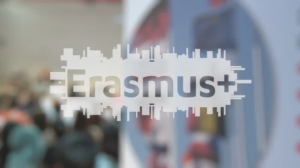 se-ischu-kai-pali-to-programma-erasmus+